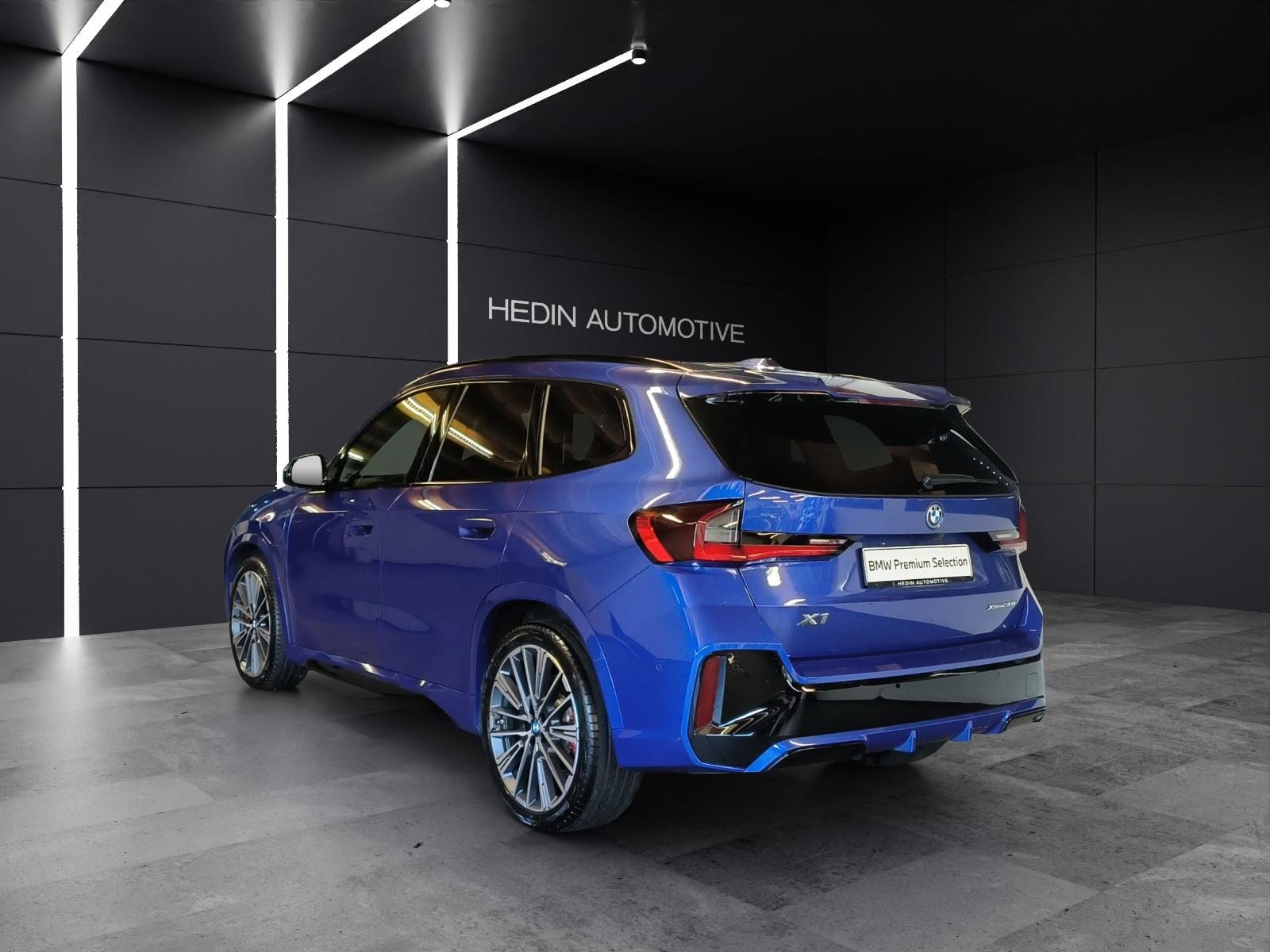 BMW X1 30e xDrive paddles, Plug-in-Hybrid Benzin/Elektro, Vorführwagen, Automatik - 3