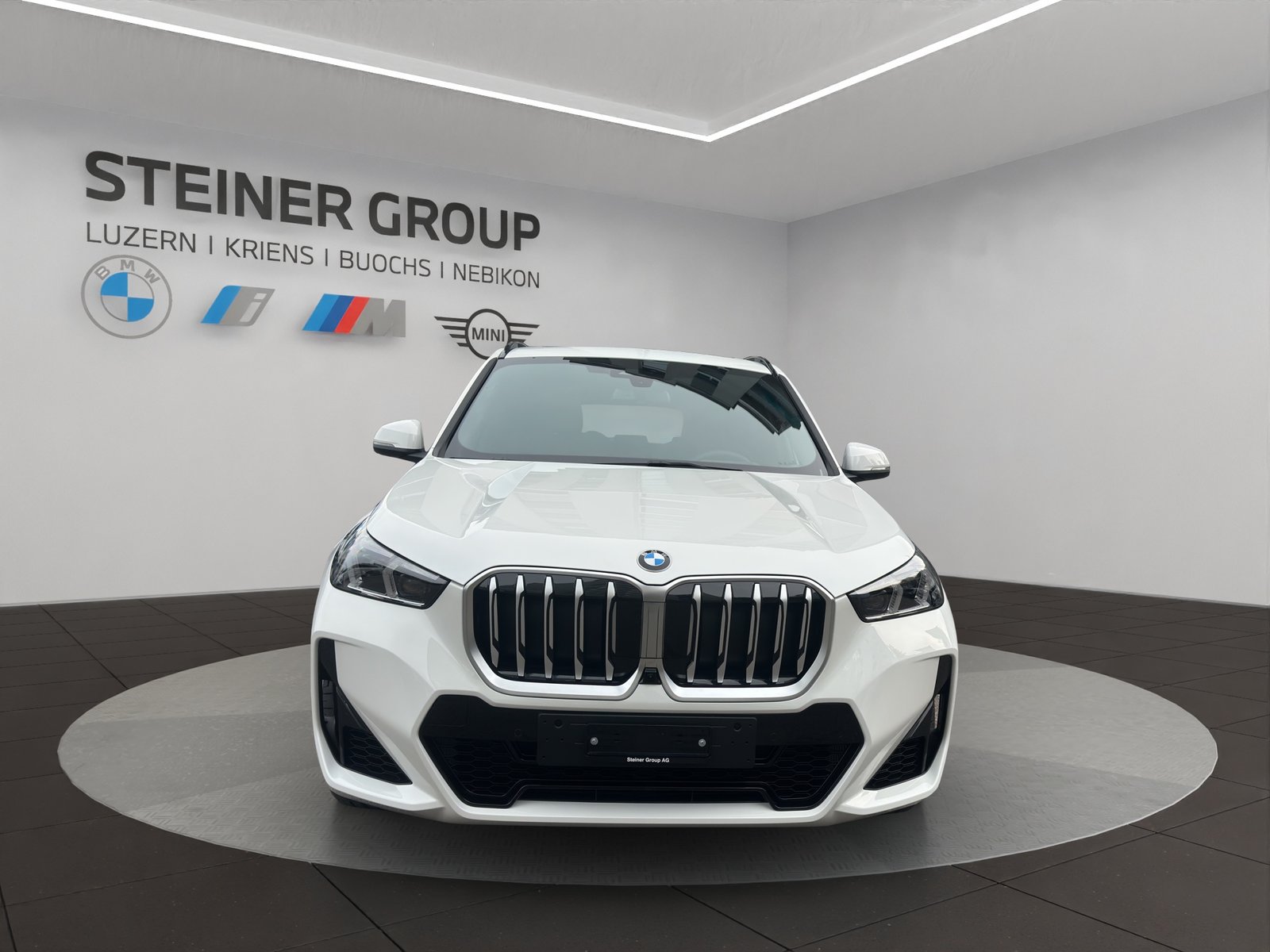 BMW X1 23i 48V M Sport, Mild-Hybrid Petrol/Electric, New car, Automatic - 2