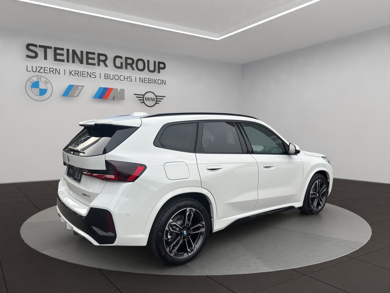 BMW X1 23i 48V M Sport, Mild-Hybrid Petrol/Electric, New car, Automatic - 5