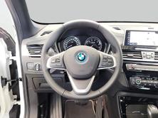 BMW X1 25e Sport Line, Plug-in-Hybrid Benzin/Elektro, Occasion / Gebraucht, Automat - 7