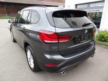 BMW X1 18d Essential Edition Steptronic, Diesel, Occasion / Gebraucht, Automat - 3