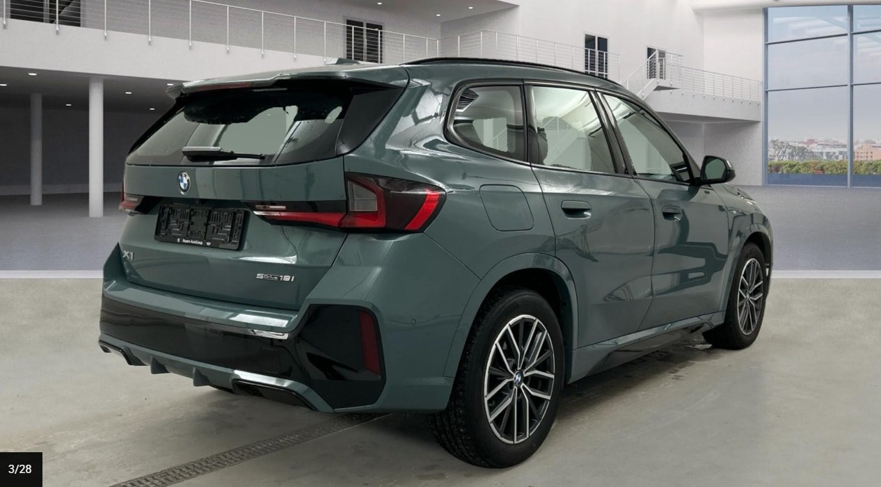 BMW X1 sDrive 18i M Sport + Werksgarantie 03.2028, Benzina, Occasioni / Usate, Automatico - 4