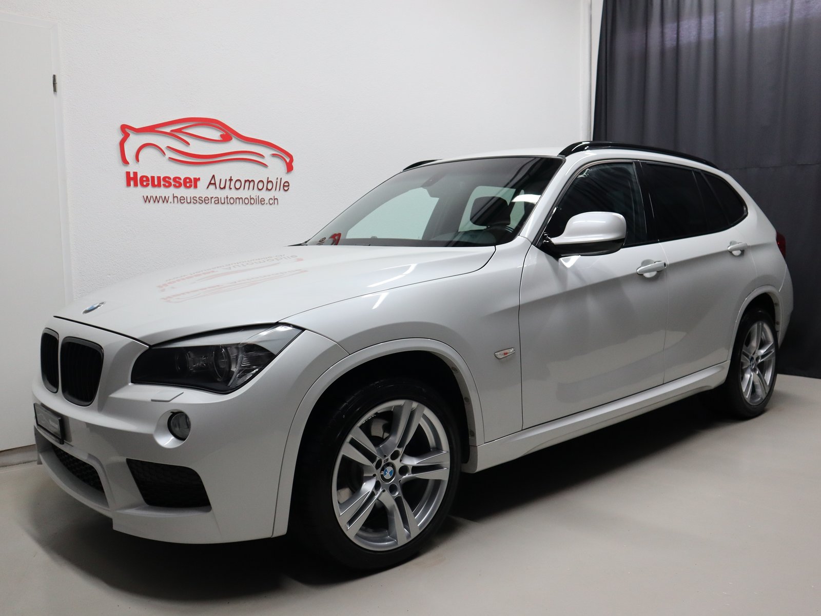 BMW X1 28i M-Sport Steptronic - Navigation - DAB+ - Bi-Xenon - 2, Petrol, Second hand / Used, Automatic - 2