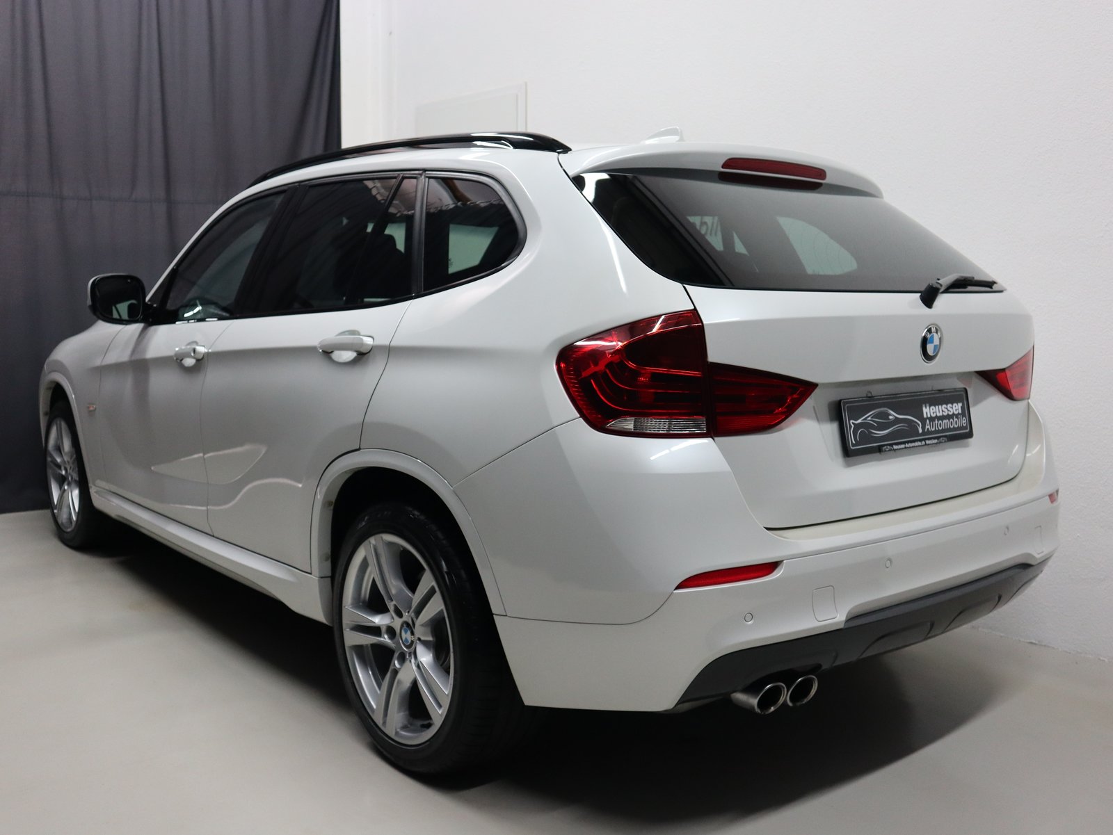 BMW X1 28i M-Sport Steptronic - Navigation - DAB+ - Bi-Xenon - 2, Petrol, Second hand / Used, Automatic - 4