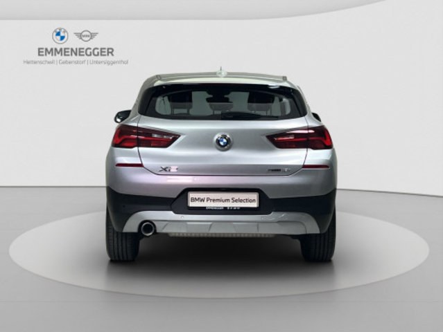 BMW X2 sDrive 18i, Benzin, Occasion / Gebraucht, Handschaltung - 4