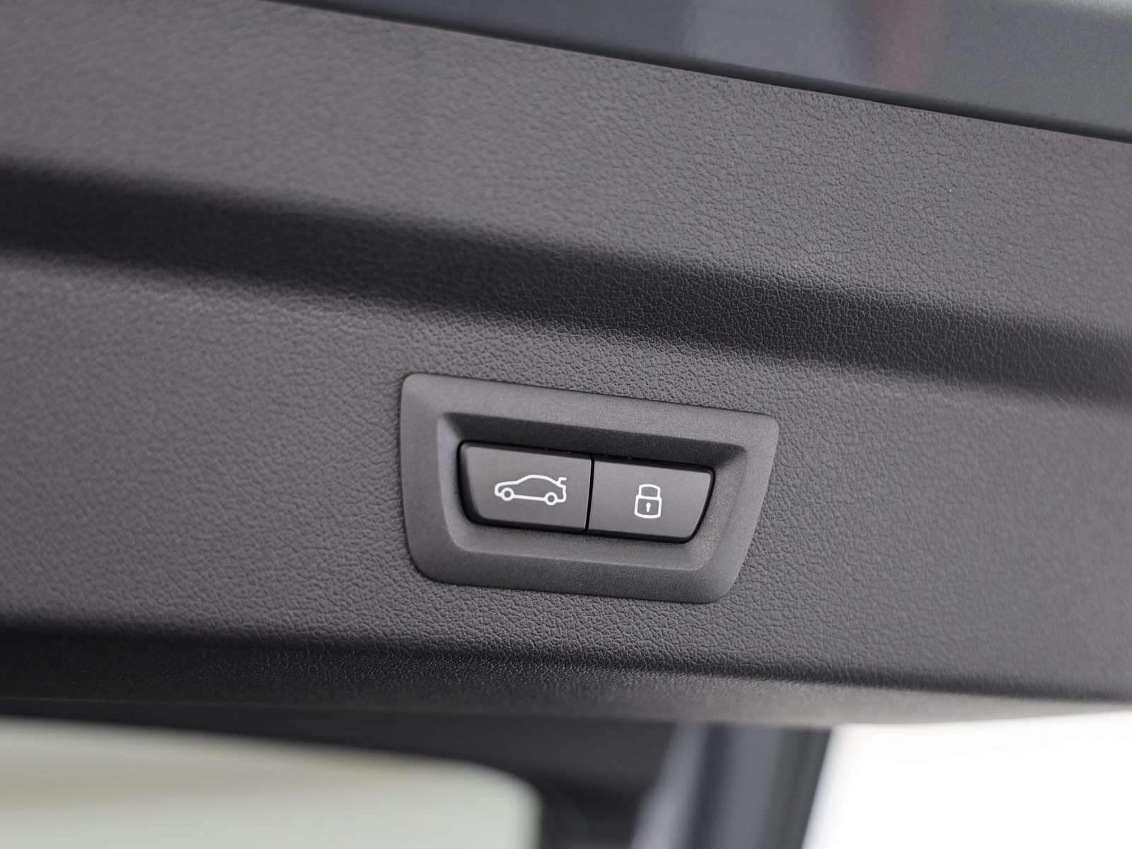 BMW X2 20d xDrive paddles, Hybride Léger Diesel/Électricité, Voiture nouvelle, Automatique - 7