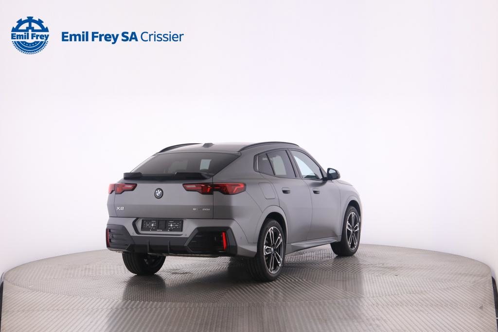 BMW X2 20i sDrive, Mild-Hybrid Petrol/Electric, New car, Automatic - 3
