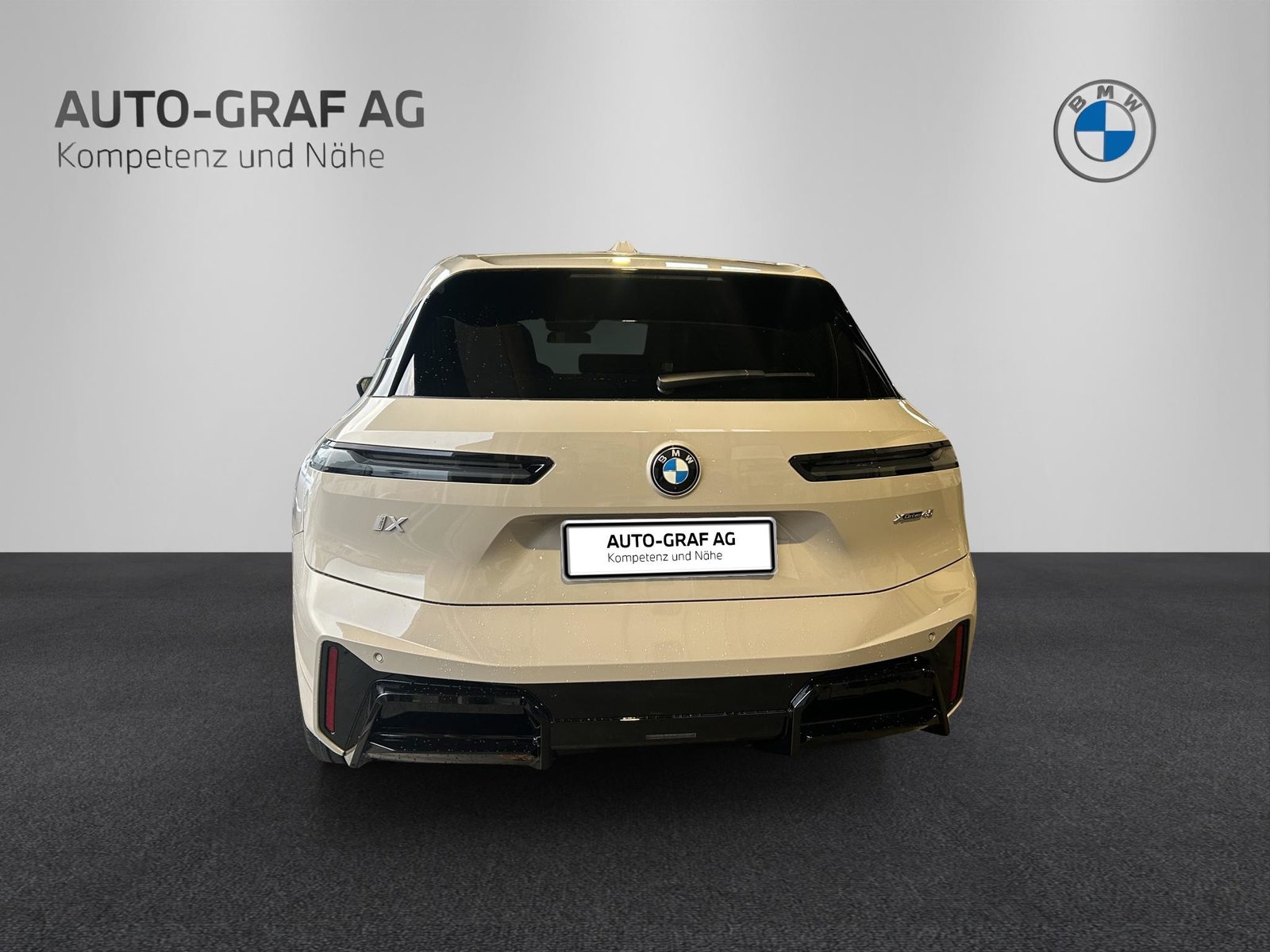 BMW iX xDrive45 M Sport Pro, Electric, New car, Automatic - 6