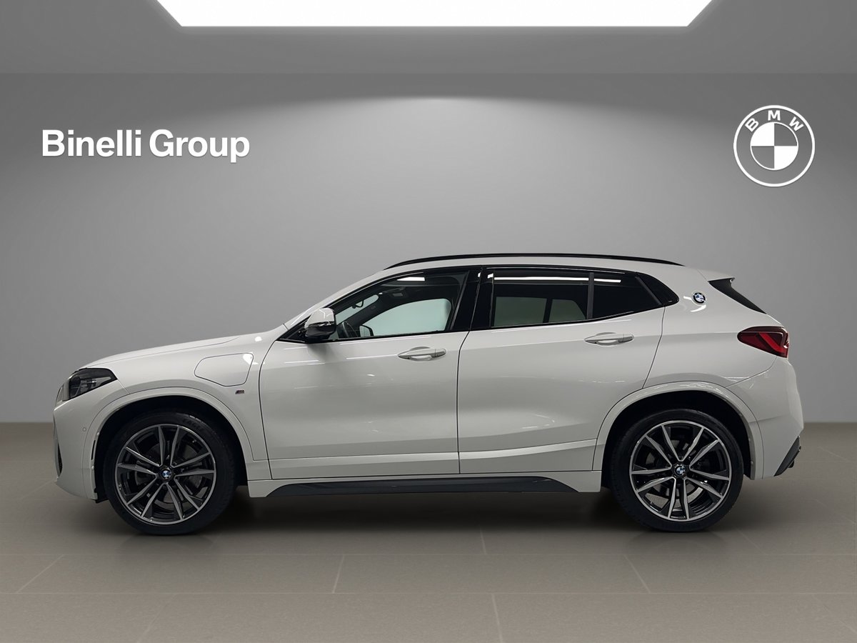 BMW X2 25e M Sport, Plug-in-Hybrid Benzin/Elektro, Occasion / Gebraucht, Automatik - 2