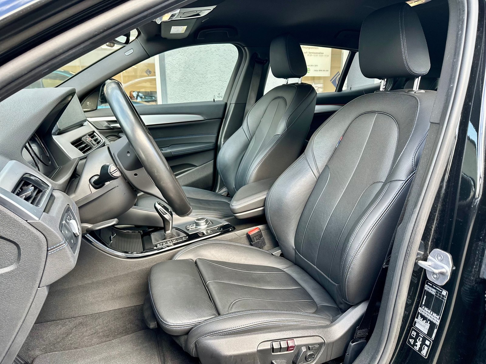 BMW X2 20i M Sport Steptronic, Benzin, Occasion / Gebraucht, Automatik - 6