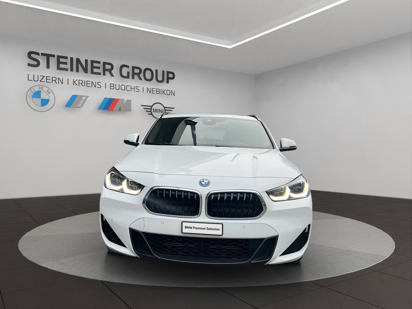 BMW X2 25e M Sport Steptronic, Plug-in-Hybrid Benzin/Elektro, Occasion / Gebraucht, Automatik - 3