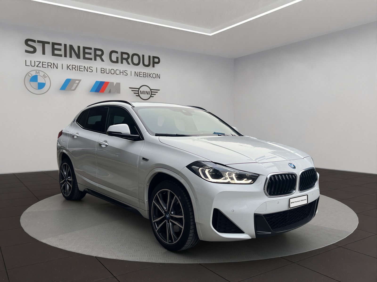 BMW X2 25e M Sport Steptronic, Plug-in-Hybrid Benzin/Elektro, Occasion / Gebraucht, Automatik - 4