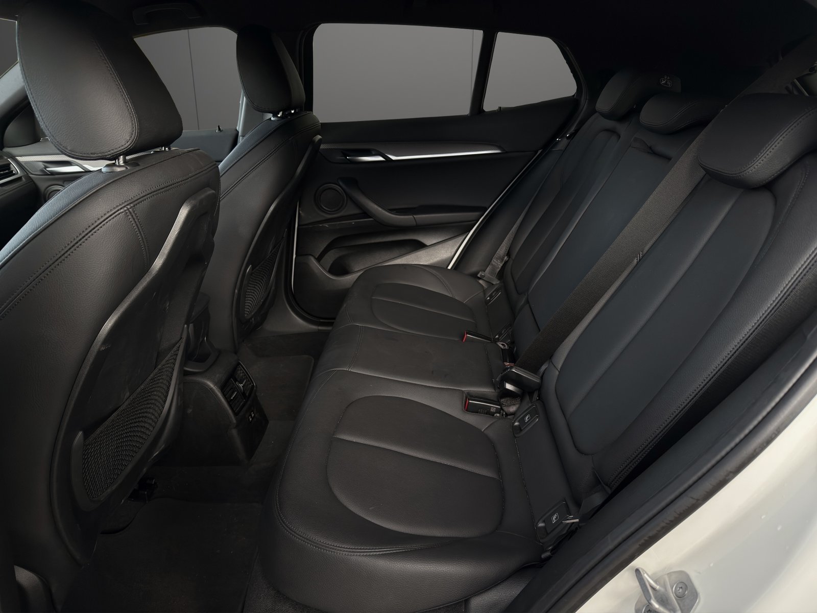 BMW X2 25e M Sport Steptronic, Hybride Rechargeable Essence/Électricité, Occasion / Utilisé, Automatique - 6