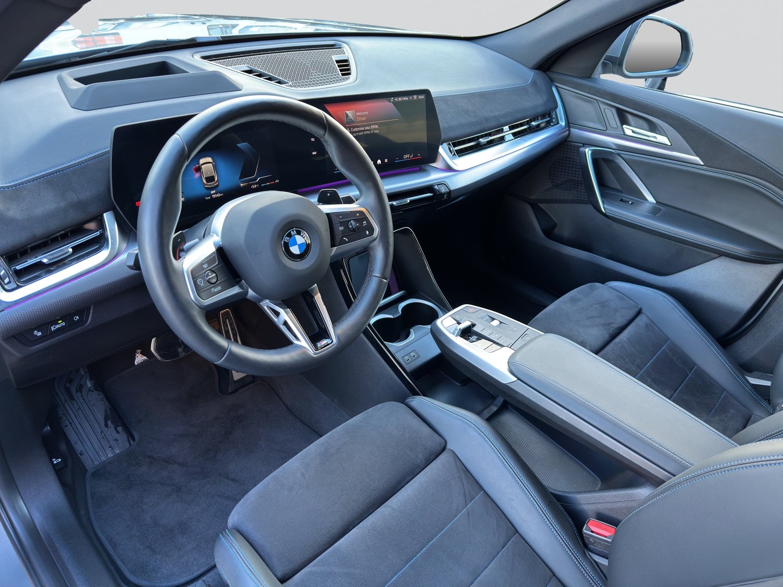 BMW X2 sDrive 20i M Sport Iconic Glow, Mild-Hybrid Benzin/Elektro, Occasion / Gebraucht, Automatik - 7