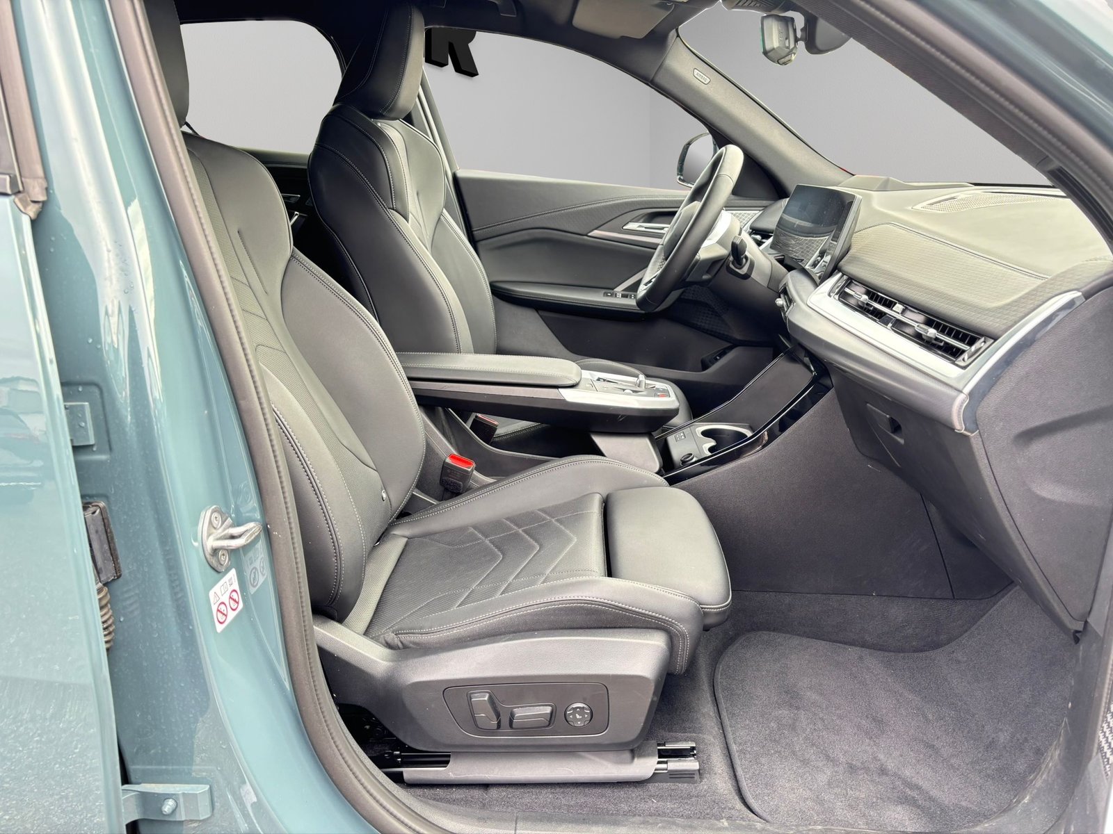 BMW BMW iX2 30 M Sport Elektro Panorama Driving Ass, Électrique, Occasion / Utilisé, Automatique - 7