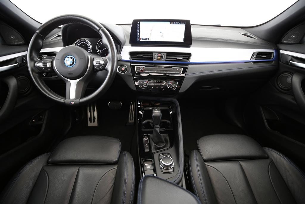 BMW X2 25e xDrive, Plug-in-Hybrid Petrol/Electric, Second hand / Used, Automatic - 4