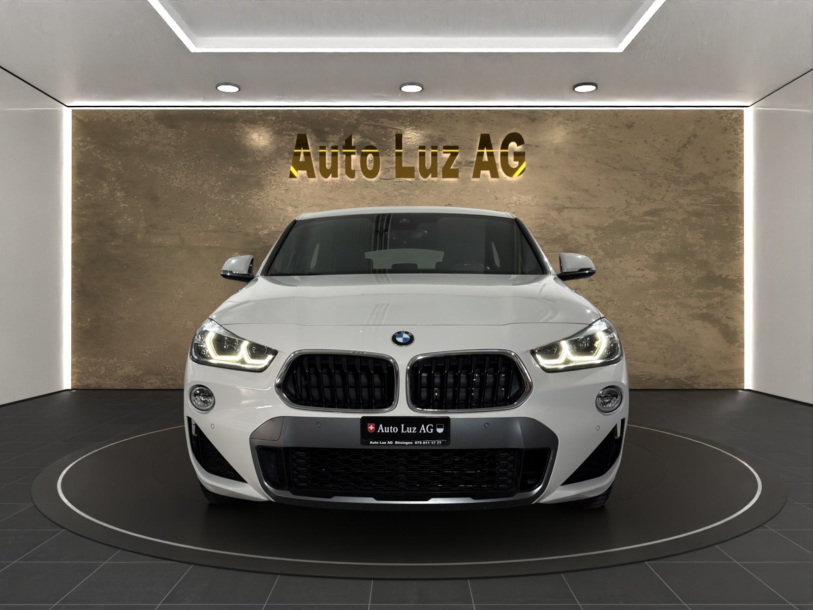 BMW X2 sDrive 18i, Benzin, Occasion / Gebraucht, Handschaltung - 2