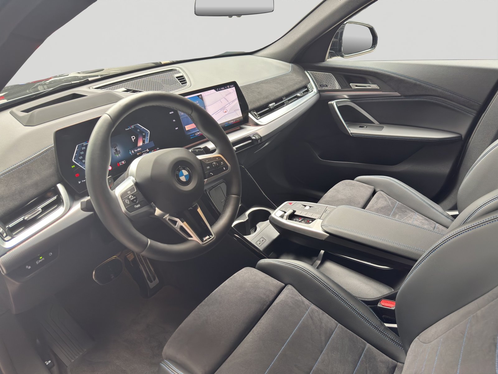 BMW X2 sDrive 20i 48V M Sport Pro Shadow-Line, Mild-Hybrid Benzin/Elektro, Occasion / Gebraucht, Automatik - 7