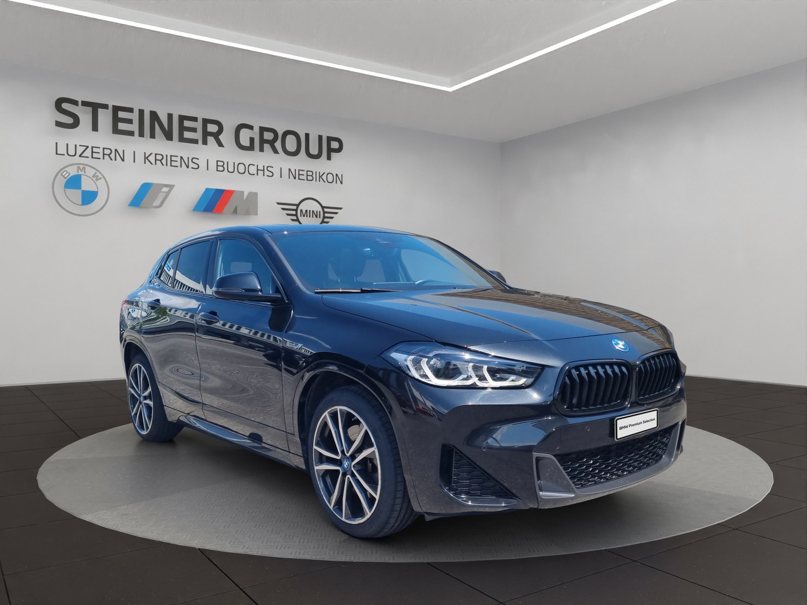 BMW X2 25e M Sport Steptronic, Plug-in-Hybrid Petrol/Electric, Second hand / Used, Automatic - 3