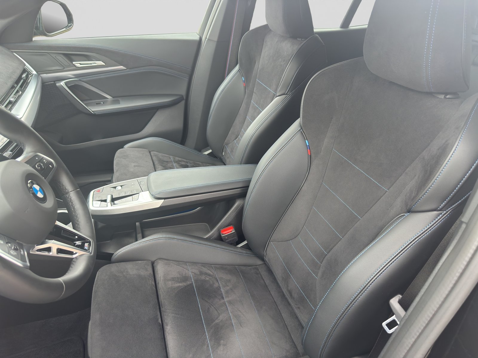 BMW X2 sDrive 20i 48V M Sport Pro, Mild-Hybrid Benzin/Elektro, Occasion / Gebraucht, Automatik - 7
