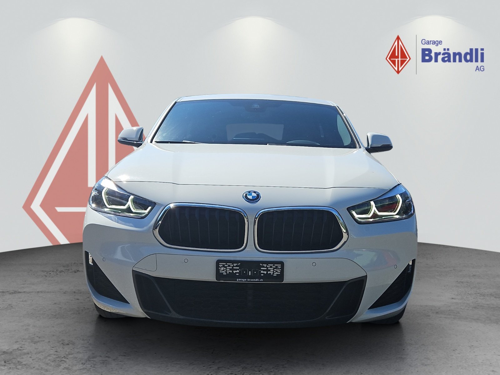 BMW X2 25e, Plug-in-Hybrid Benzin/Elektro, Occasion / Gebraucht, Automatik - 2