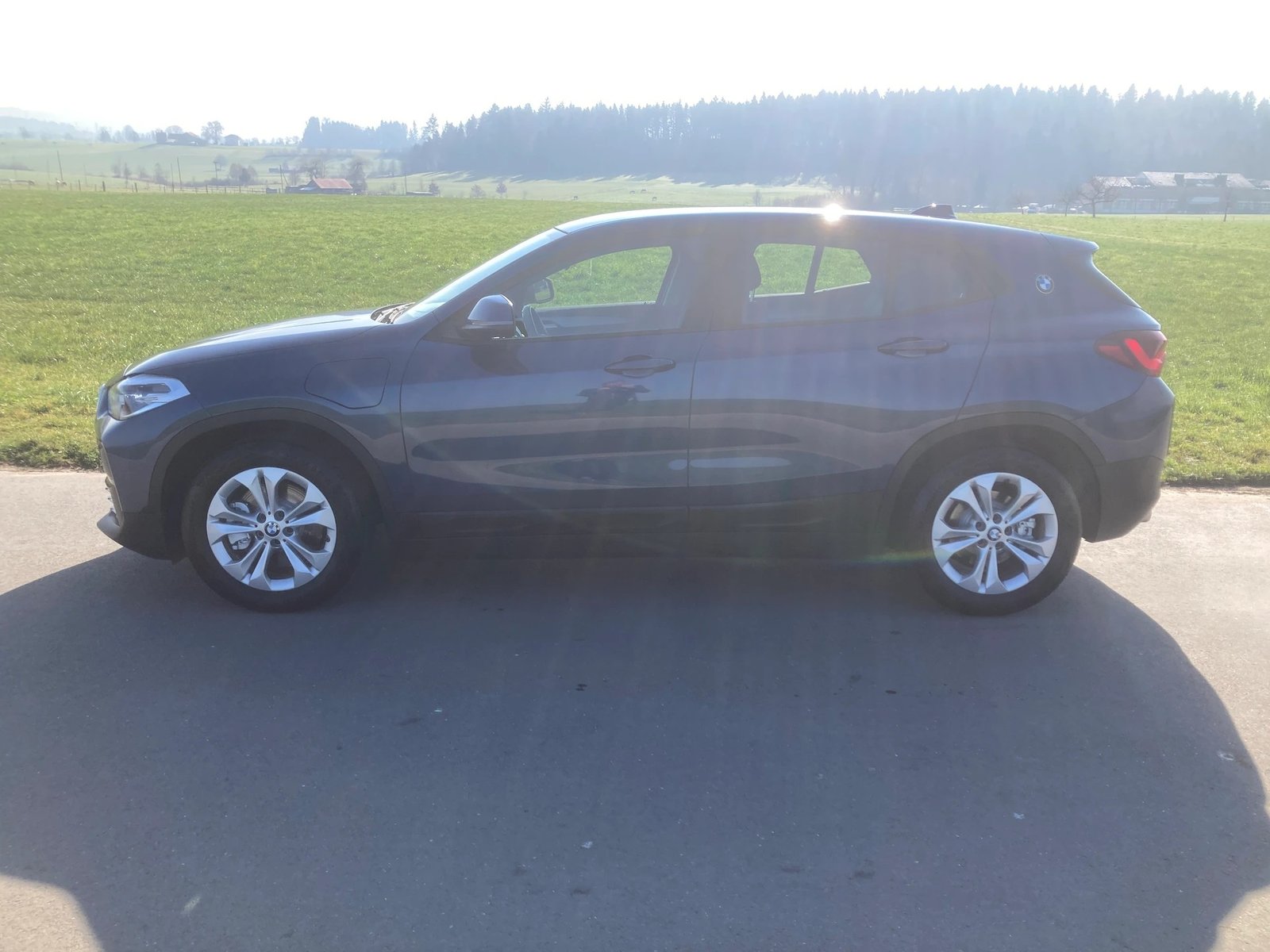BMW X2 25e Steptronic, Plug-in-Hybrid Benzin/Elektro, Occasion / Gebraucht, Automatik - 6