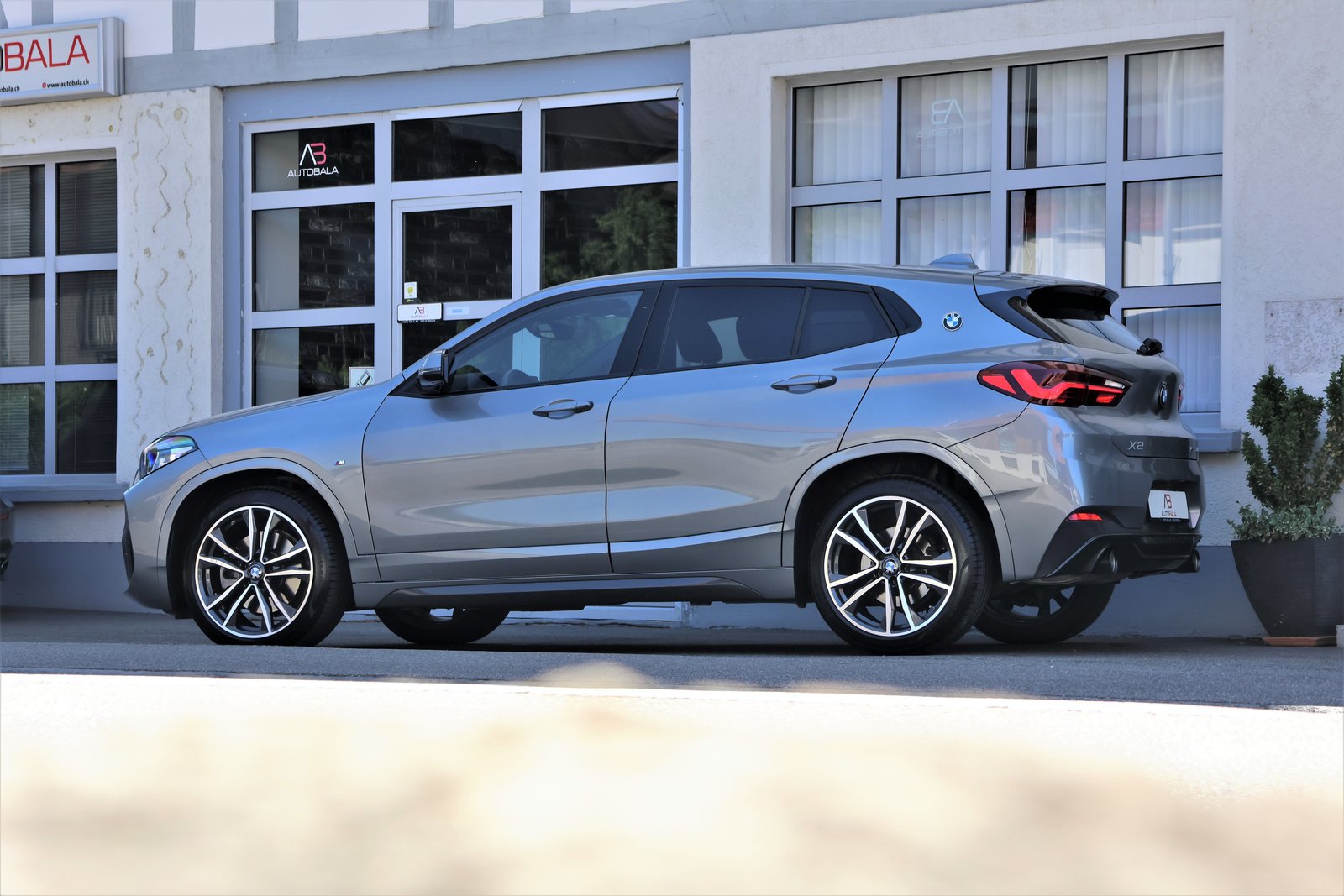 BMW X2 20d M Sport Steptronic, Diesel, Occasion / Gebraucht, Automatik - 4