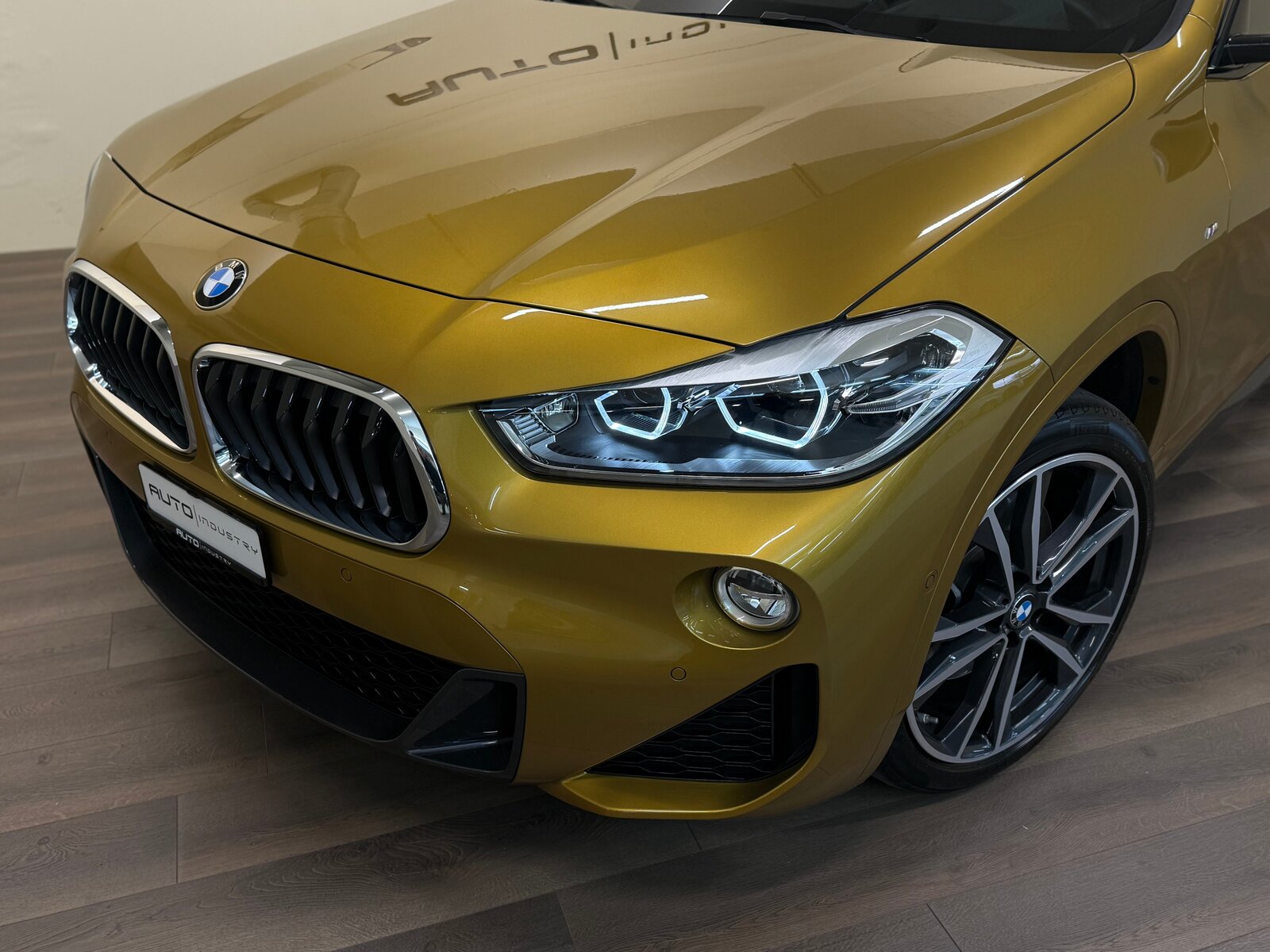 BMW X2 sDrive 20i M Sport Steptronic DSK, Benzin, Occasion / Gebraucht, Automatik - 3