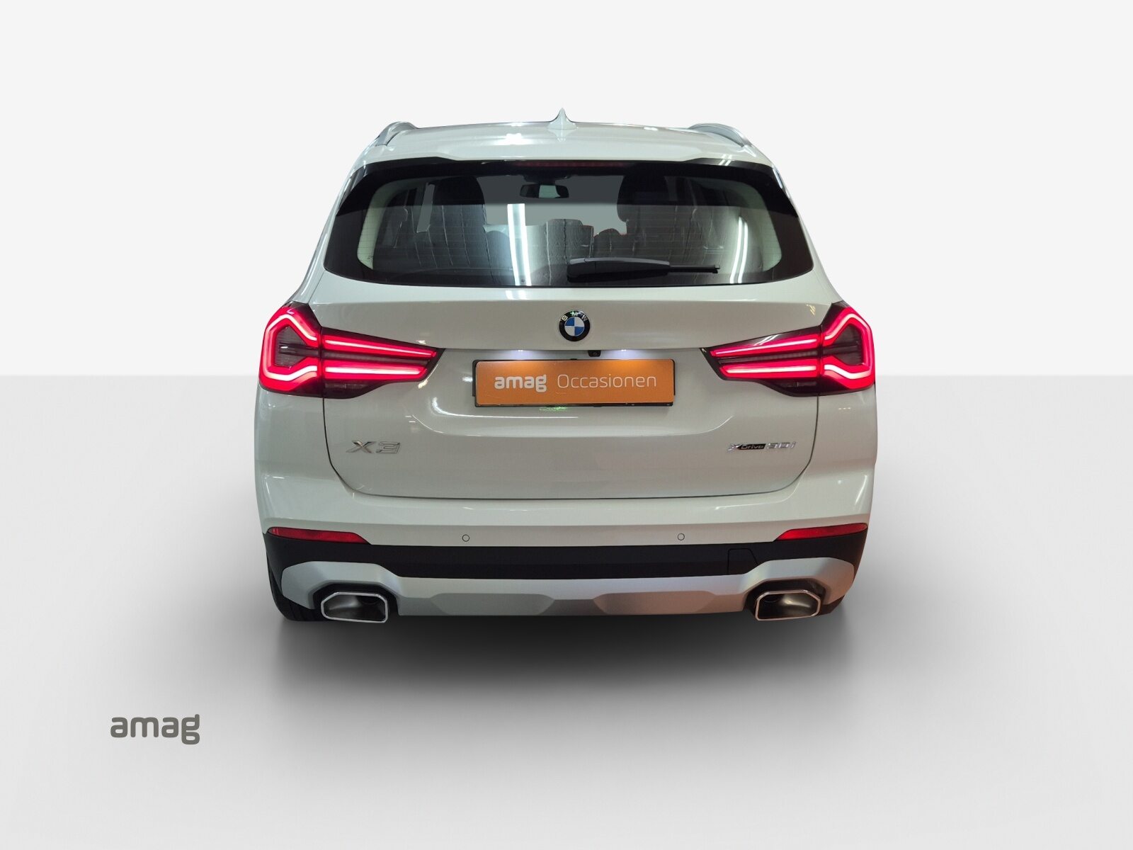 BMW X3 xDrive 30i Individual, Benzin, Occasion / Gebraucht, Automatik - 4