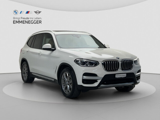 BMW X3  30e xLine, Voll-Hybrid Benzin/Elektro, Occasion / Gebraucht, Automatik - 7