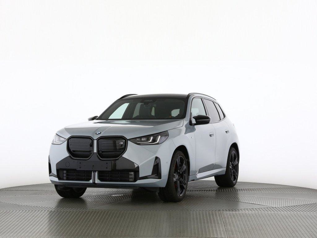 BMW X3 M50i