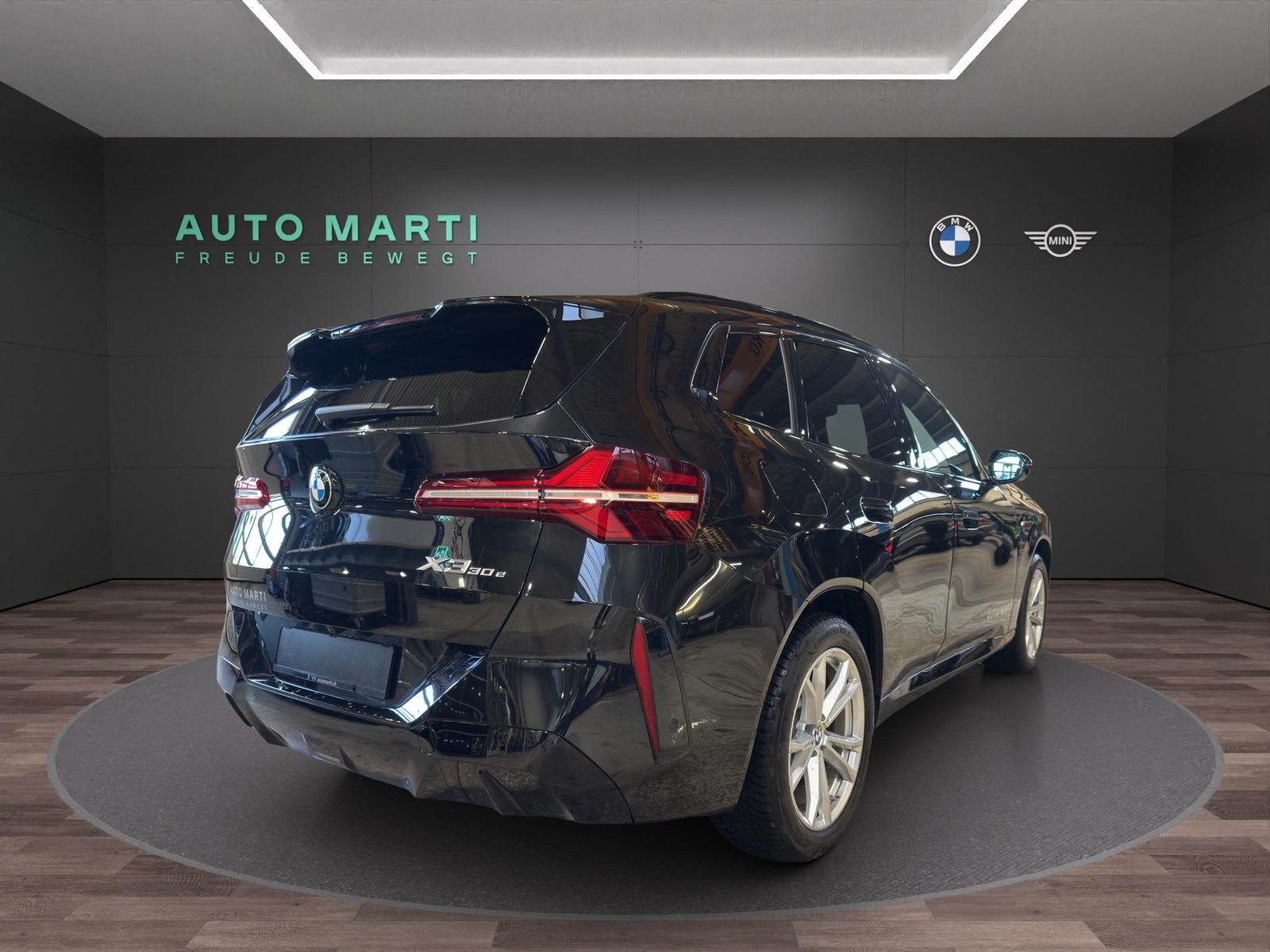 BMW X3 30e xDrive, Hybride Rechargeable Essence/Électricité, Voiture nouvelle, Automatique - 4