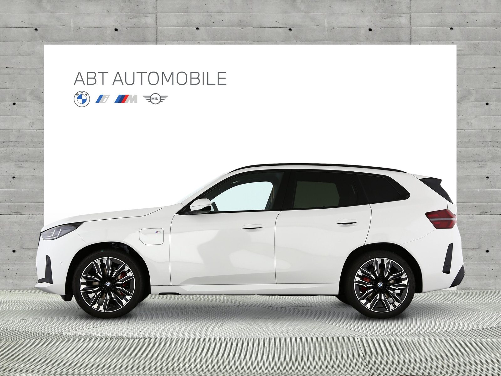 BMW X3 30e xDrive, Hybride Rechargeable Essence/Électricité, Voiture nouvelle, Automatique - 3