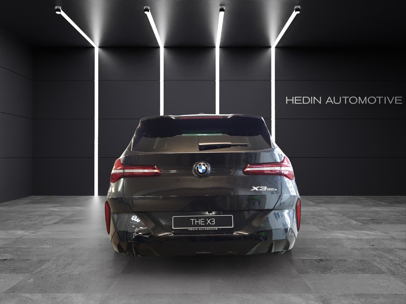 BMW X3 30e xDrive, Hybride Rechargeable Essence/Électricité, Voiture nouvelle, Automatique - 4