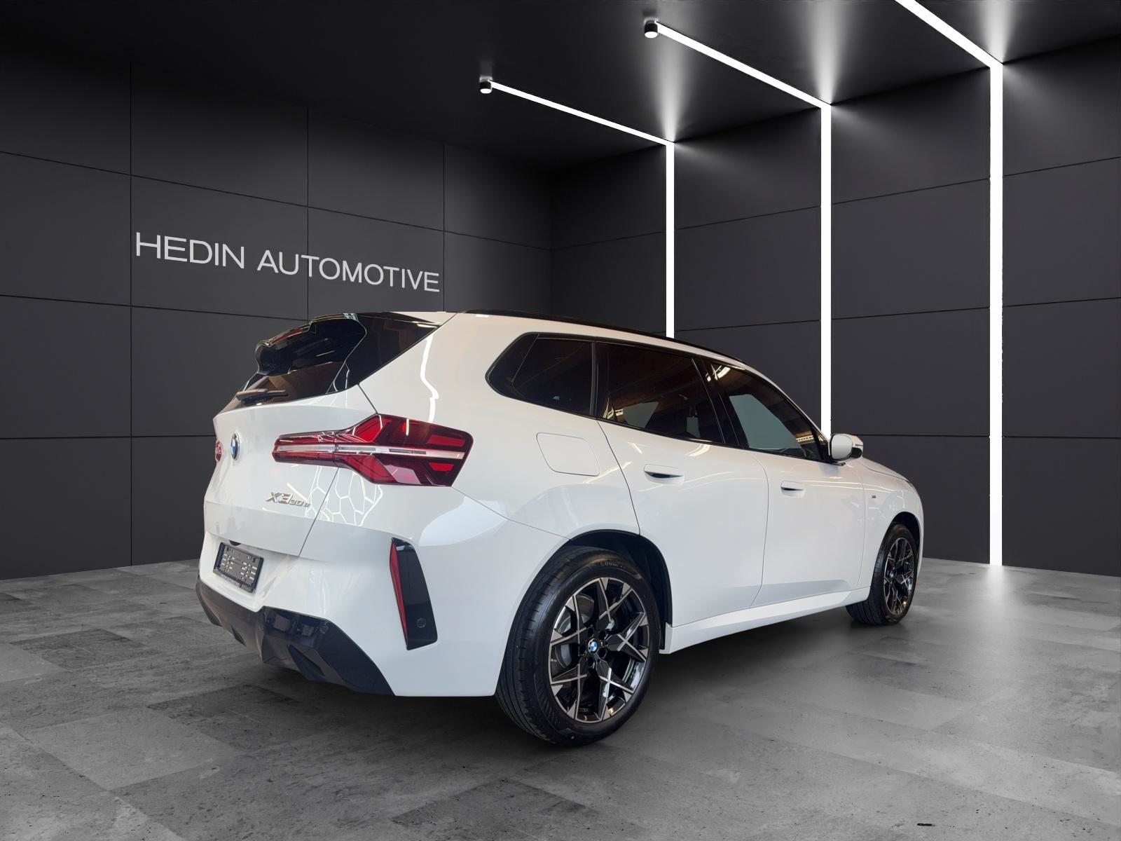 BMW X3 30e xDrive, Hybride Rechargeable Essence/Électricité, Voiture nouvelle, Automatique - 5