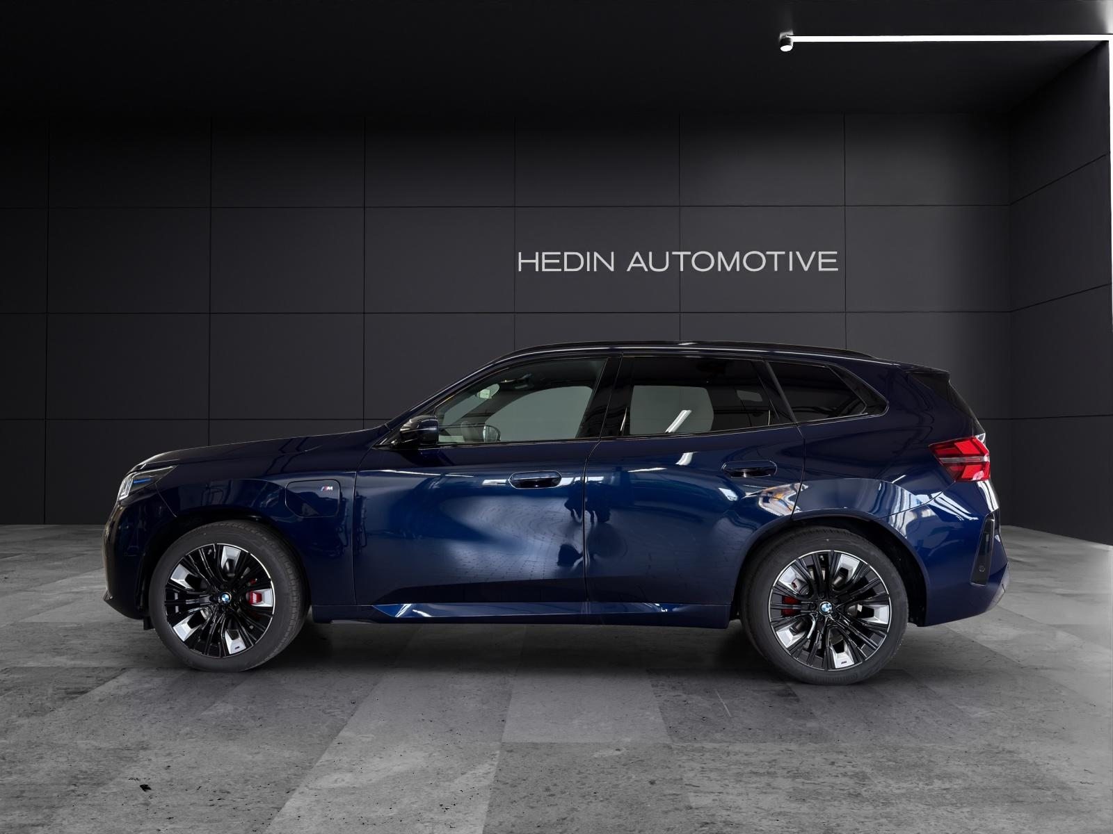 BMW X3 30e xDrive, Hybride Rechargeable Essence/Électricité, Voiture nouvelle, Automatique - 2