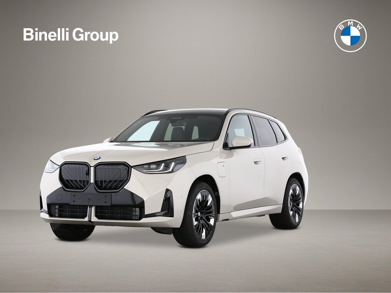 BMW X3 30e, Plug-in-Hybrid Benzina/Elettrica, Auto nuove, Automatico - 2