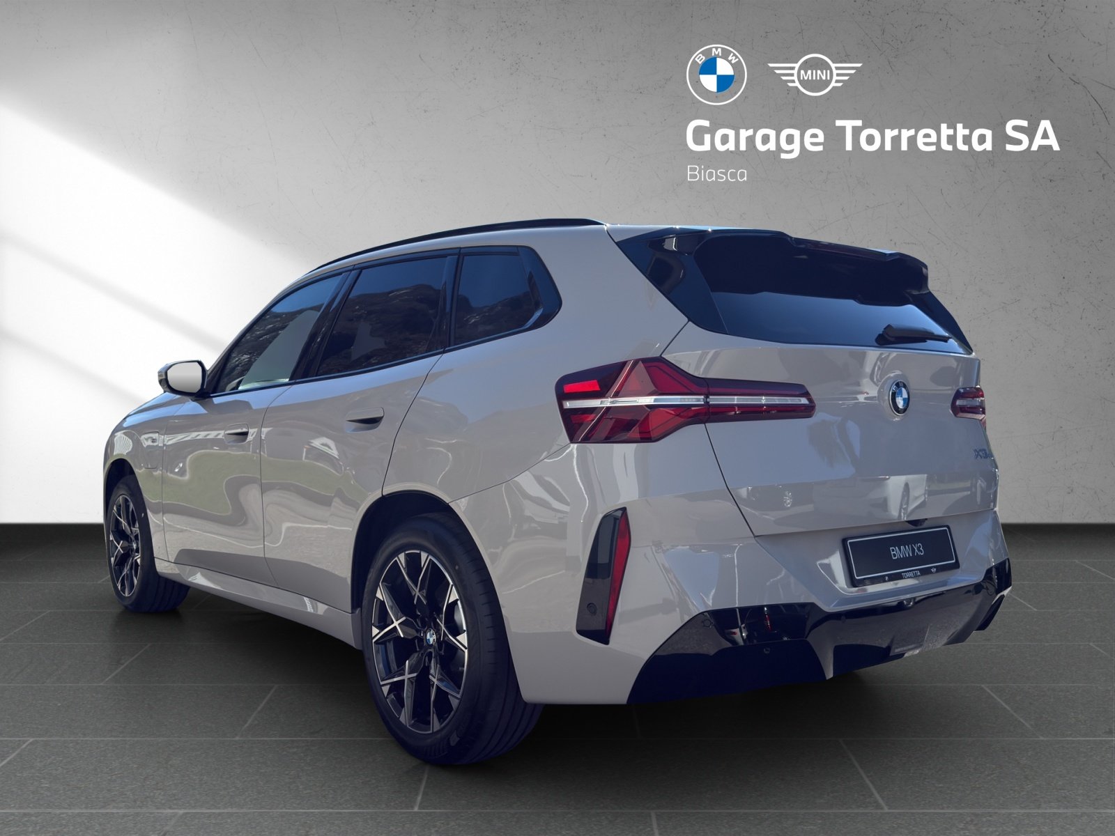 BMW X3 30e M Sport, Hybride Rechargeable Essence/Électricité, Voiture nouvelle, Automatique - 3