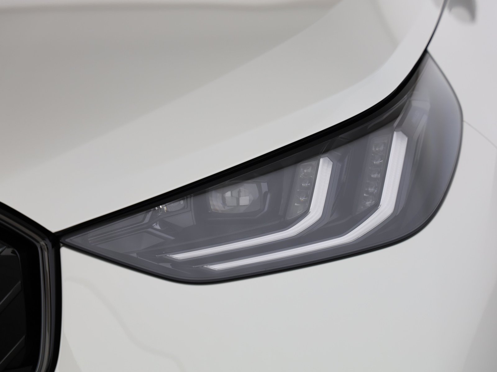 BMW X3 30e, Plug-in-Hybrid Petrol/Electric, New car, Automatic - 6