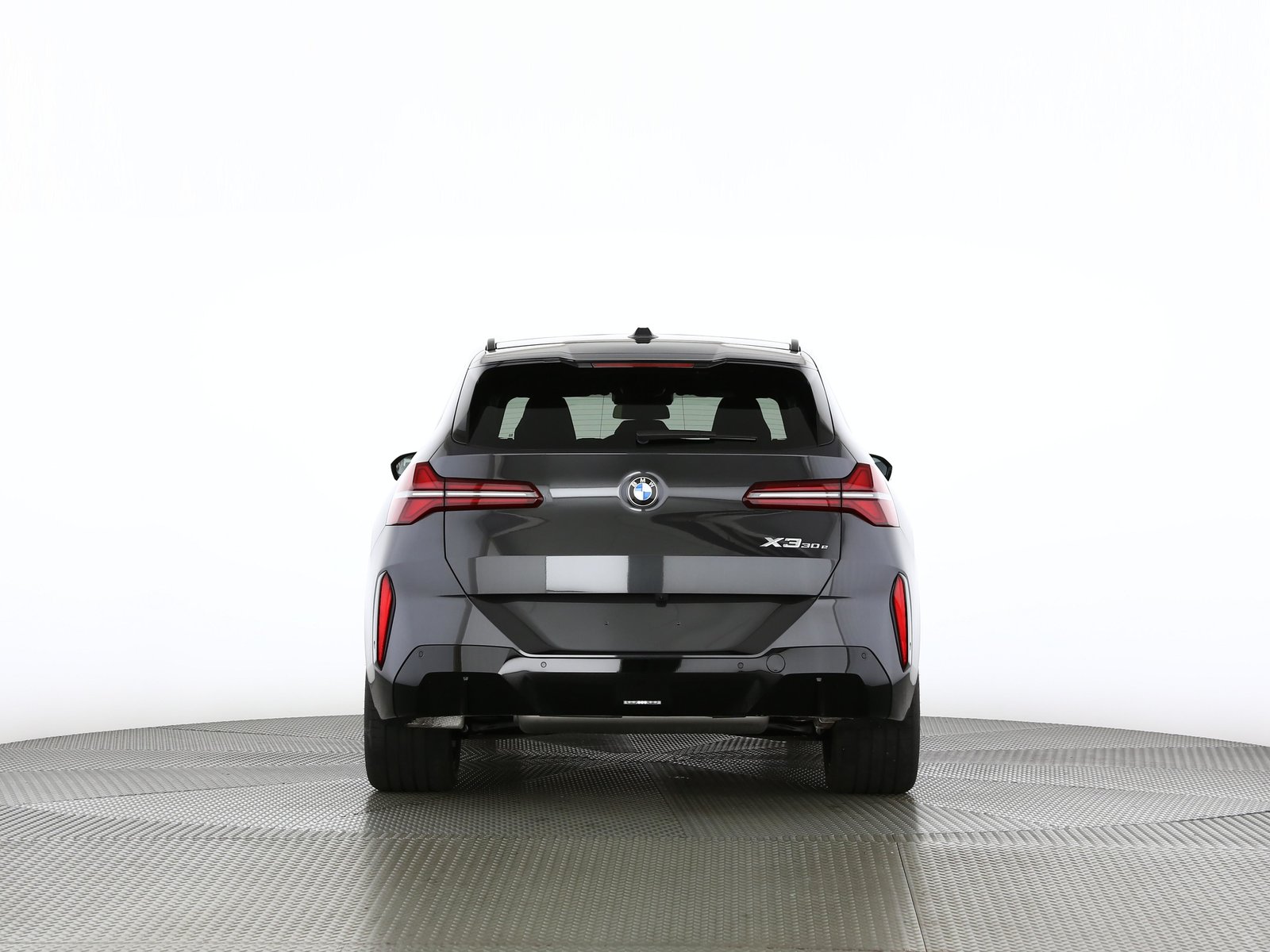 BMW X3 30e, Hybride Rechargeable Essence/Électricité, Voiture nouvelle, Automatique - 4