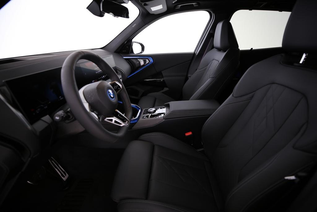 BMW X3 30e xDrive, Plug-in-Hybrid Petrol/Electric, New car, Automatic - 3