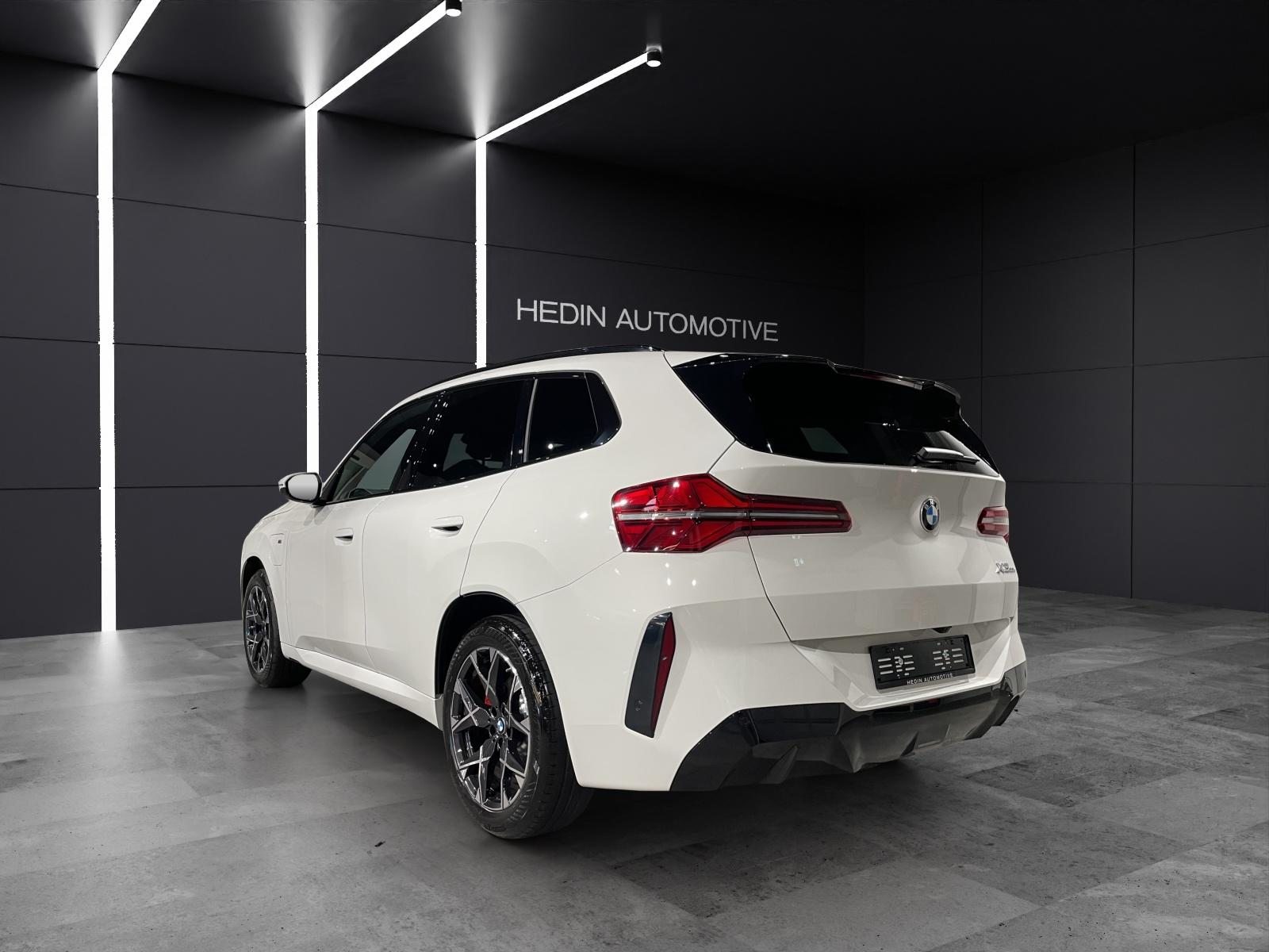 BMW X3 30e xDrive, Plug-in-Hybrid Petrol/Electric, New car, Automatic - 4