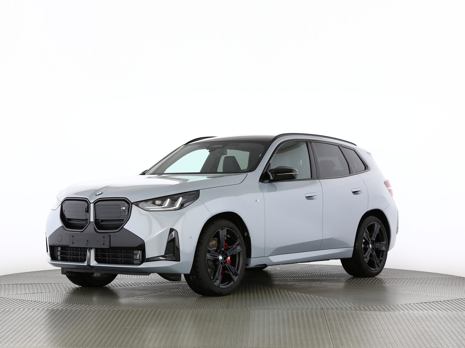 BMW X3 M50i