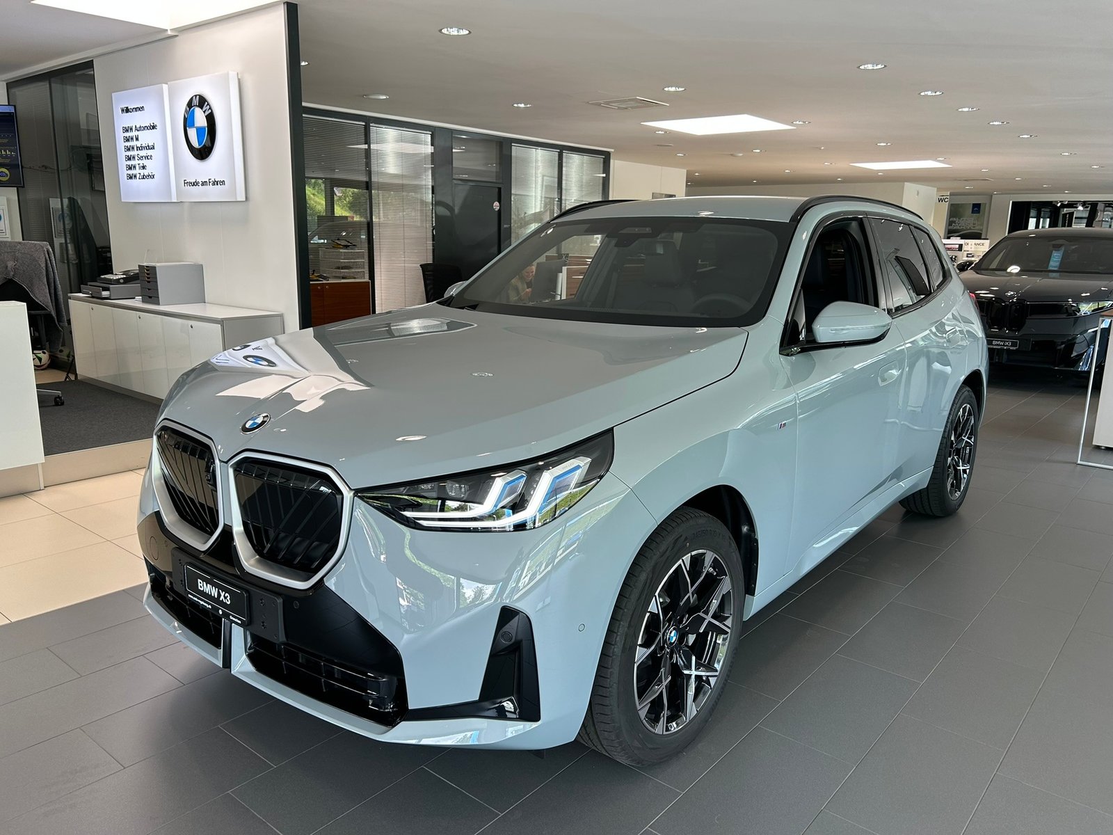 BMW X3 48V 40d M Sport, Mild-Hybrid Diesel/Elektro, Neuwagen, Automatik - 2
