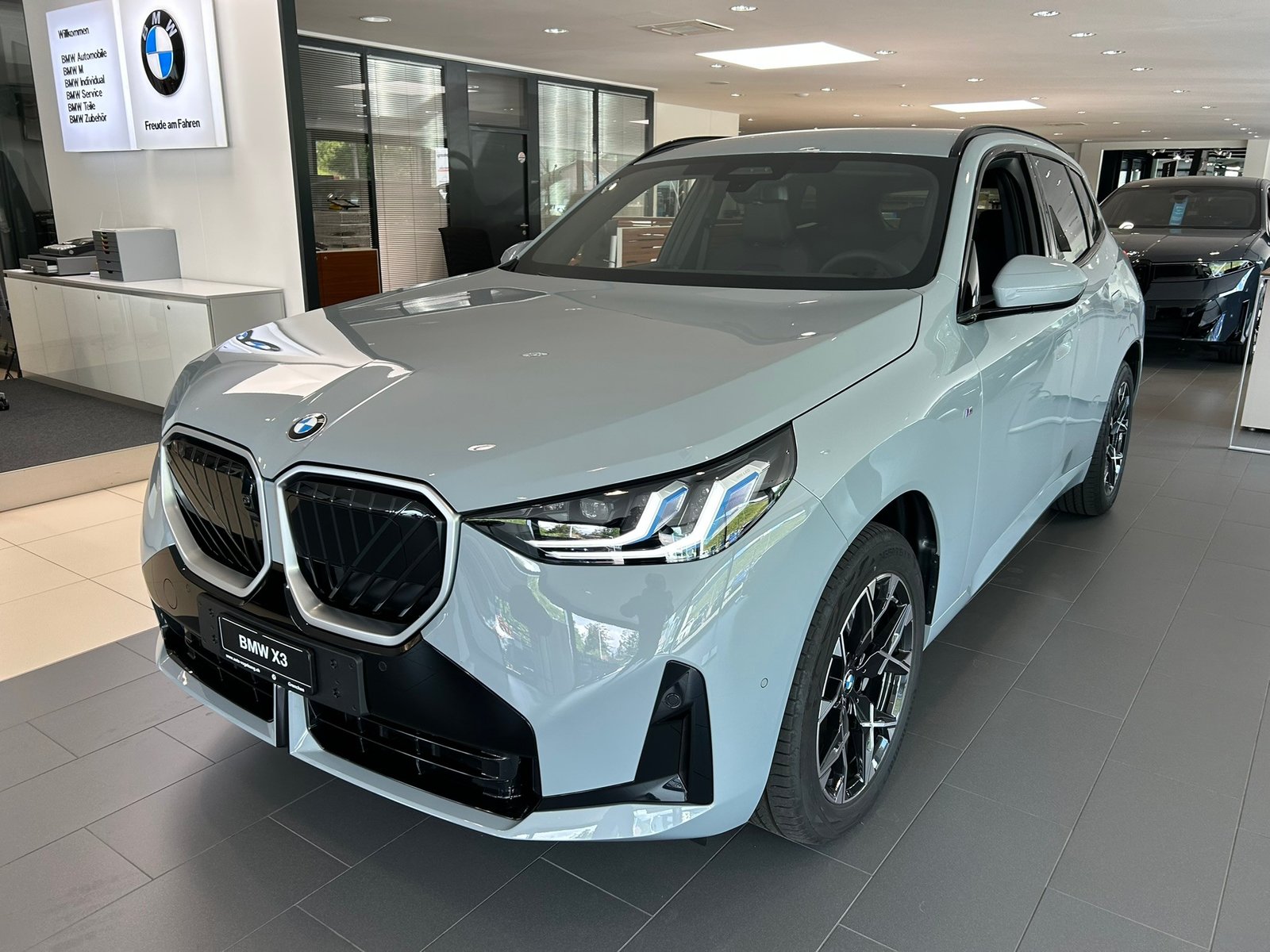 BMW X3 48V 40d M Sport, Mild-Hybrid Diesel/Elektro, Neuwagen, Automatik - 3