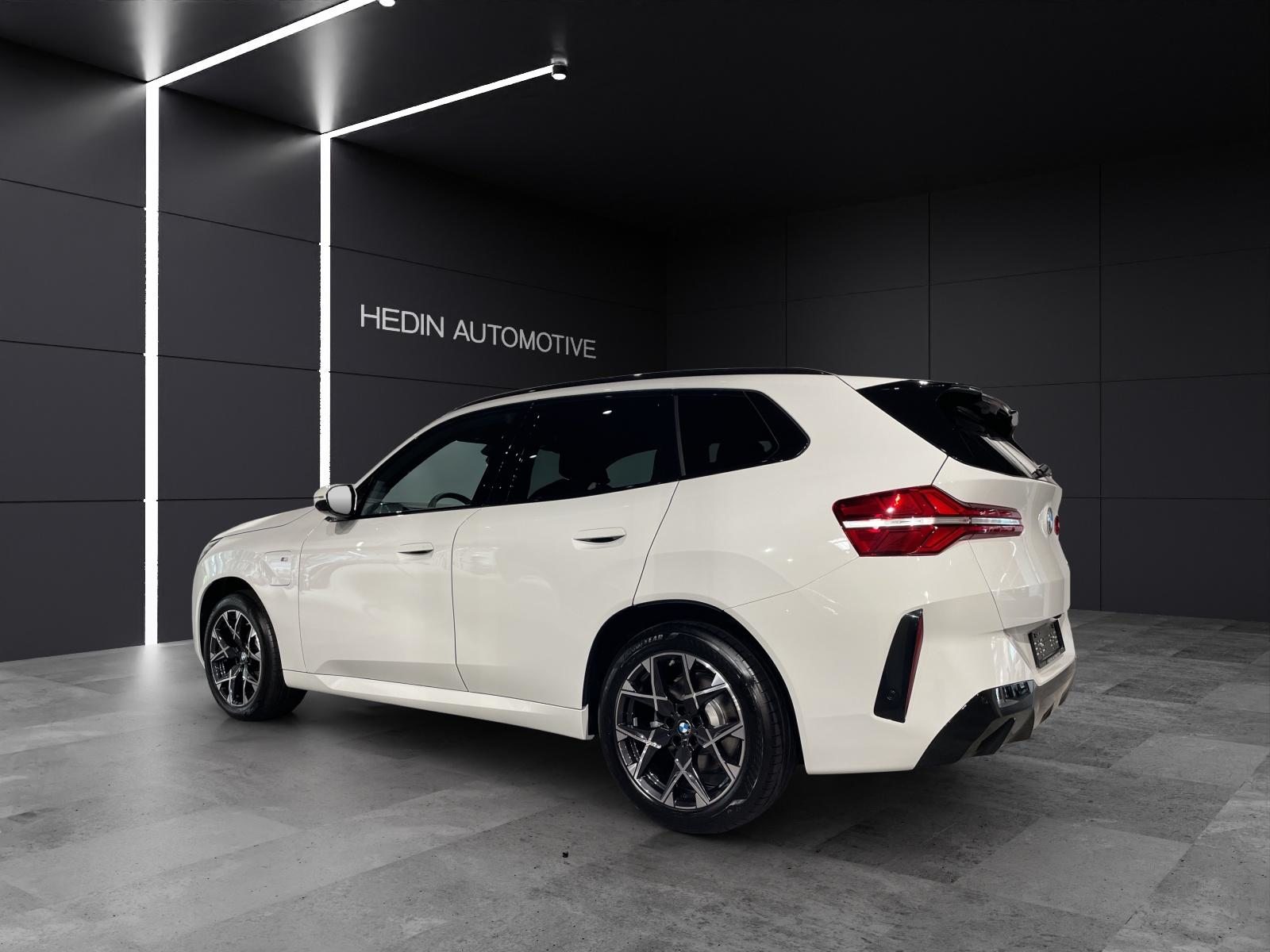 BMW X3 30e xDrive, Plug-in-Hybrid Petrol/Electric, New car, Automatic - 4