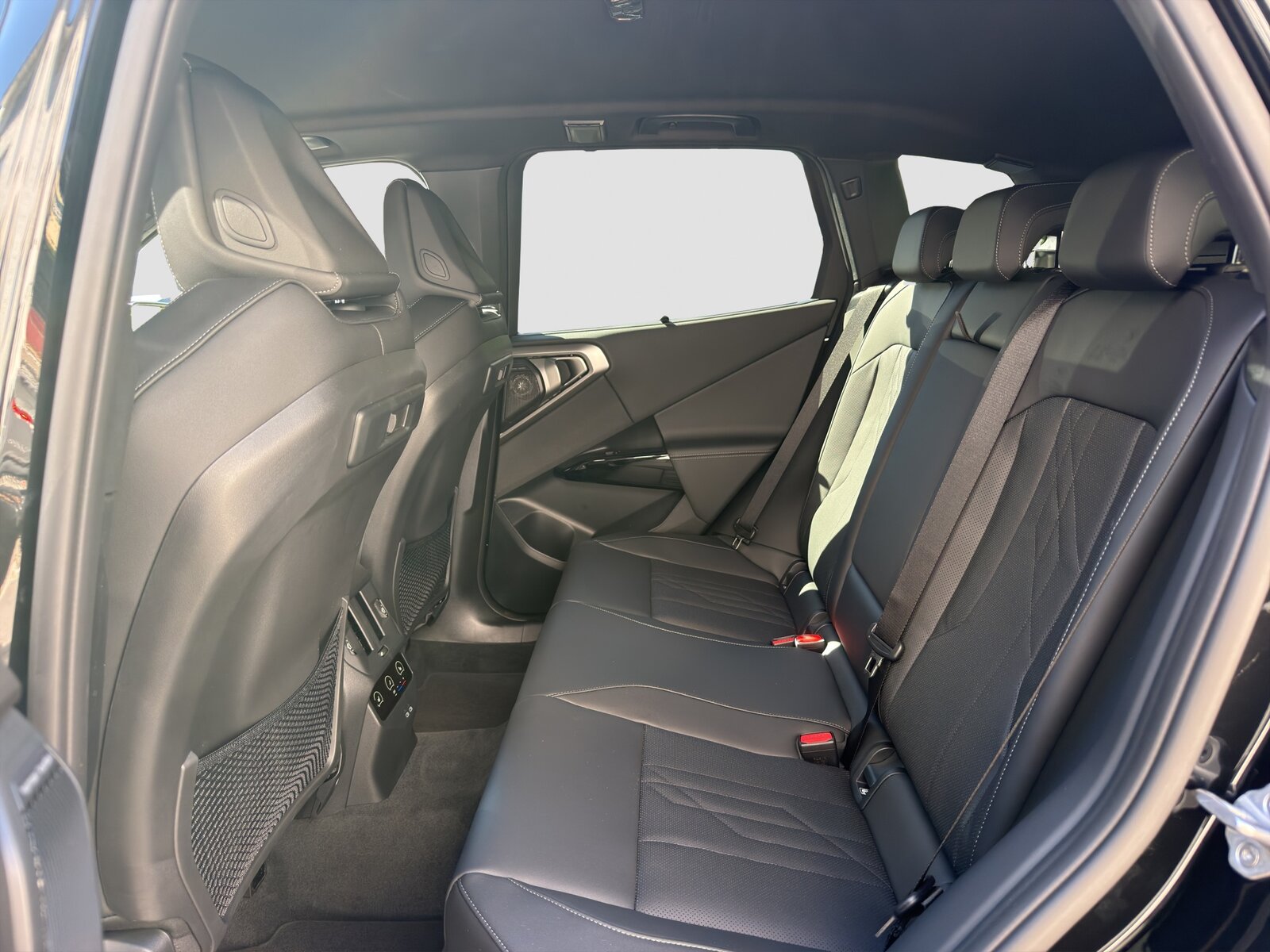 BMW X3 30e M Sport, Plug-in-Hybrid Benzina/Elettrica, Auto nuove, Automatico - 7