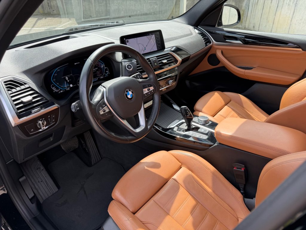 BMW X3 30e xDrive, Plug-in-Hybrid Benzin/Elektro, Occasion / Gebraucht, Automatik - 6