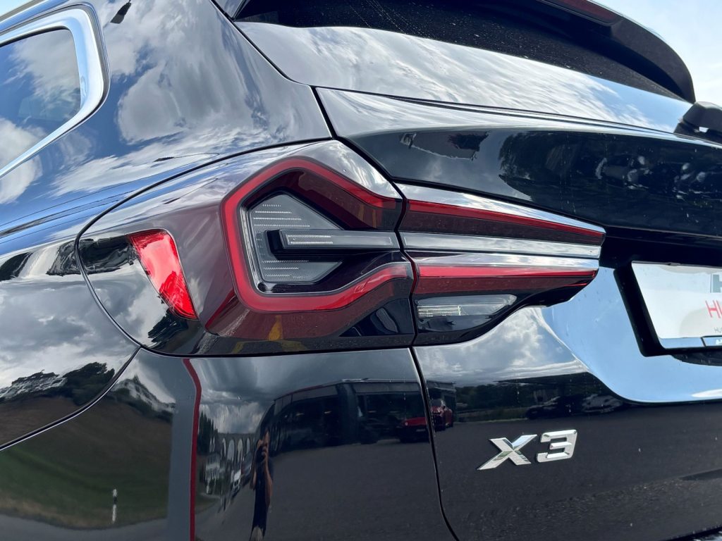 BMW X3 xDrive 30e, Plug-in-Hybrid Benzin/Elektro, Occasion / Gebraucht, Automatik - 6