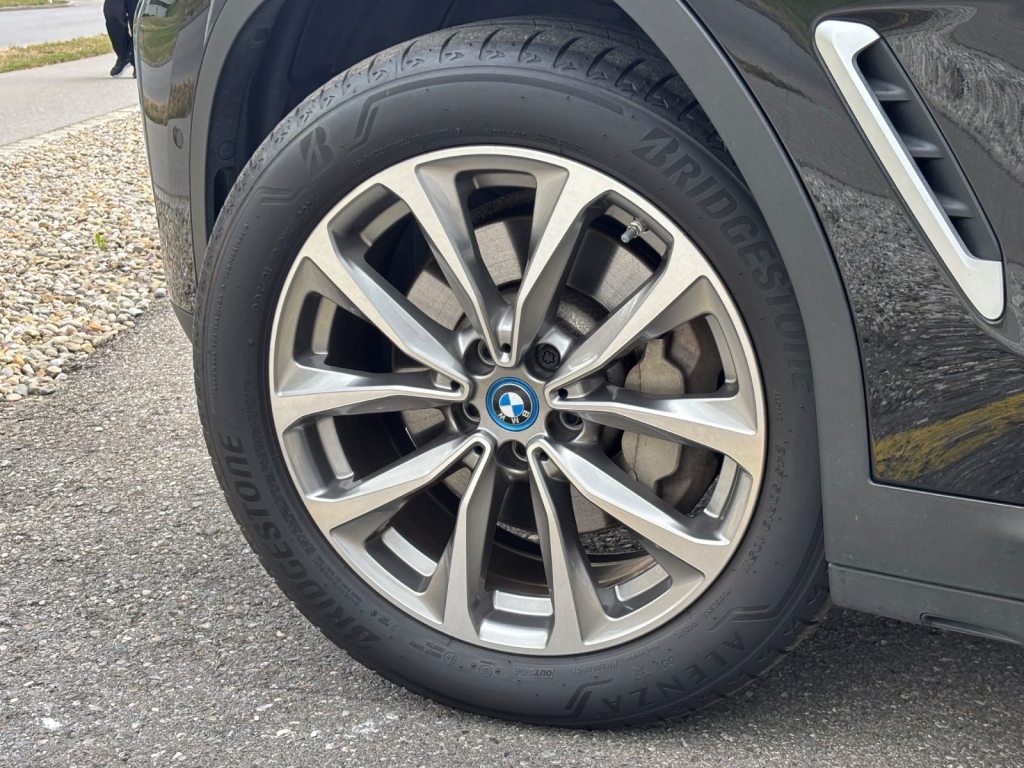BMW X3 xDrive 30e, Plug-in-Hybrid Benzin/Elektro, Occasion / Gebraucht, Automatik - 5